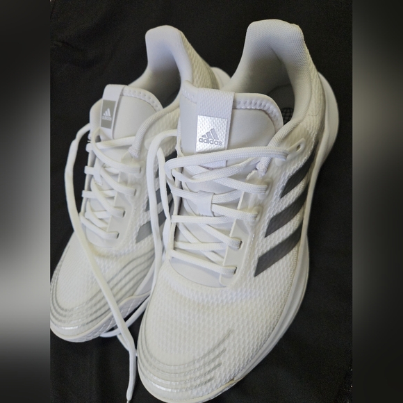 adidas Other - Adidas Women's Noviflight Primegreen